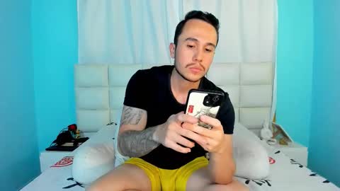 Snapshot of juan__jimenez chatting on 11-04-25, 10:42 Juan online show from 11-04-25, 10:42