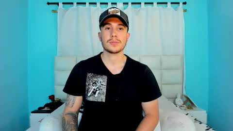 Snapshot of juan__jimenez chatting on 11-13-25, 09:25 Juan online show from 11-13-25, 09:25