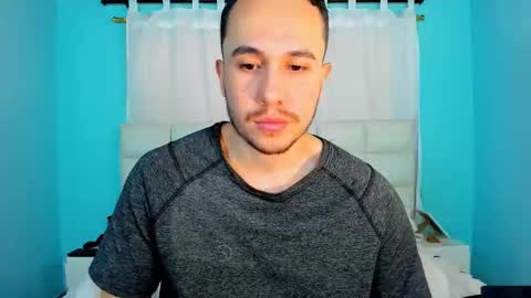 Snapshot of juan__jimenez chatting on 11-16-25, 07:41 Juan online show from 11-16-25, 07:41