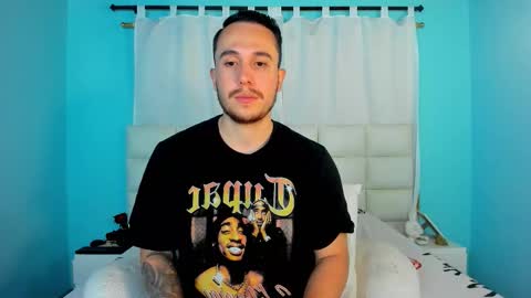 Snapshot of juan__jimenez chatting on 11-24-25, 02:00 Juan online show from 11-24-25, 02:00