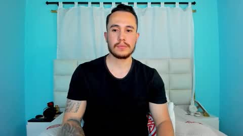 Snapshot of juan__jimenez chatting on 12-22-25, 12:40 Juan online show from 12-22-25, 12:40