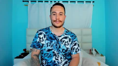 Snapshot of juan__jimenez chatting on 02-12-26, 11:33 Juan online show from 02-12-26, 11:33