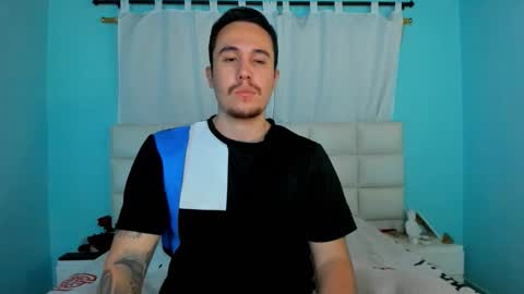 Snapshot of juan__jimenez chatting on 03-17-26, 11:52 Juan online show from 03-17-26, 11:52