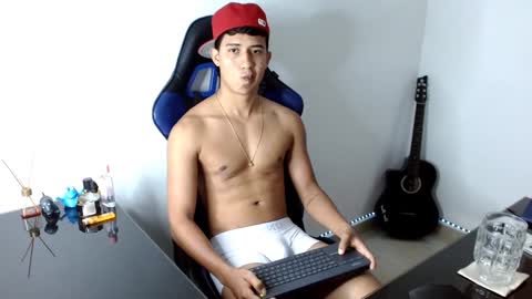 Snapshot of juan_da01 chatting on 01-14-25, 02:50 JuanDa online show from 01-14-25, 02:50