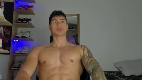 Snapshot of juan_fit2024 chatting on 12-03-24, 11:24 juan online show from 12-03-24, 11:24