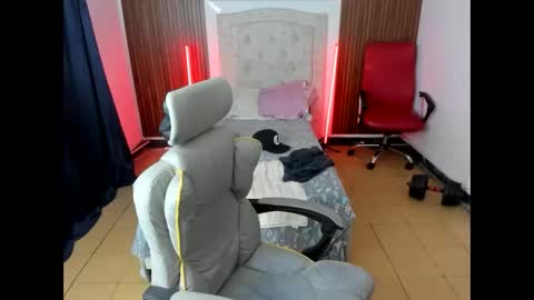 Juan Mhata online show from 03-03-26, 01:01