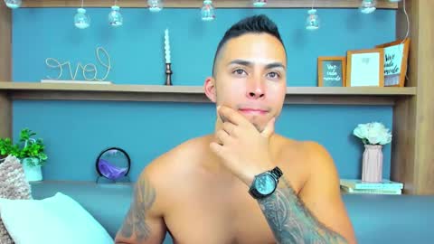 Snapshot of juan_muscle chatting on 02-24-25, 03:55 juan_muscle online show from 02-24-25, 03:55