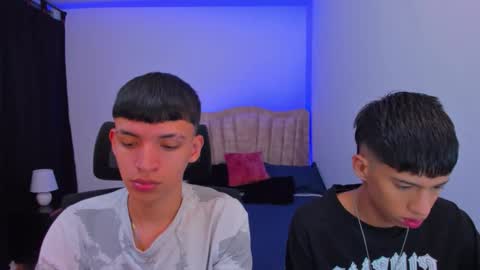 Snapshot of juan_nd_steven chatting on 10-05-25, 12:14 JuanSteven online show from 10-05-25, 12:14