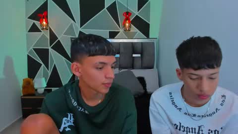 JuanSteven online show from 03-05-26, 04:08