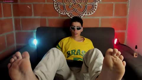 Snapshot of juan_posada1 chatting on 03-07-26, 04:15 Juan Posada online show from 03-07-26, 04:15