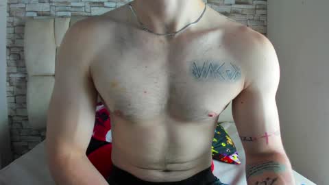 Snapshot of juan_prior chatting on 01-21-25, 12:29 JUAN online show from 01-21-25, 12:29