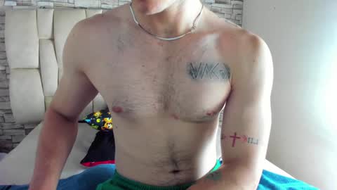 Snapshot of juan_prior chatting on 01-25-25, 12:37 JUAN online show from 01-25-25, 12:37