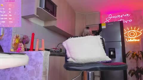 Snapshot of juana18quintero chatting on 10-23-25, 05:07 JUANA VALENTINA QUINTERO independent model ONLY FANS --- Juanaquintero online show from 10-23-25, 05:07