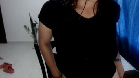 Snapshot of juana_monte chatting on 06-16-26, 02:09 juana_monte online show from 06-16-26, 02:09