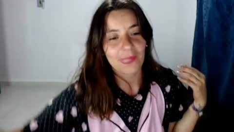 Snapshot of juana_monte chatting on 06-27-26, 12:04 juana_monte online show from 06-27-26, 12:04