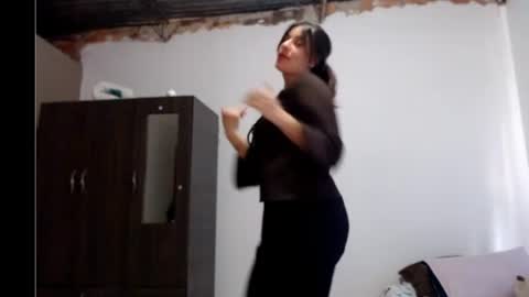 Snapshot of juana_monte chatting on 07-11-26, 03:48 juana_monte online show from 07-11-26, 03:48