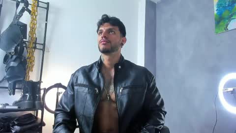 Juan Esteban online show from 05-06-26, 11:59