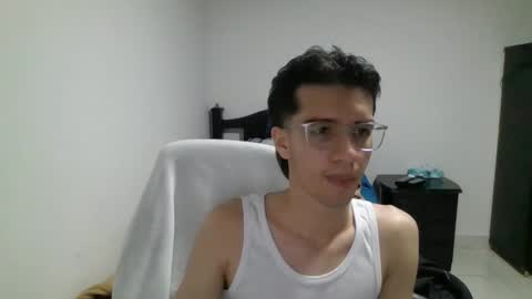 Snapshot of juanboytw chatting on 02-13-25, 11:26 juanboytw online show from 02-13-25, 11:26