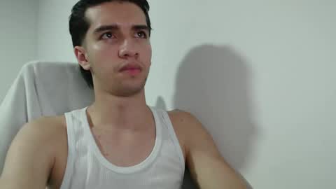 Snapshot of juanboytw chatting on 03-01-25, 09:15 juanboytw online show from 03-01-25, 09:15