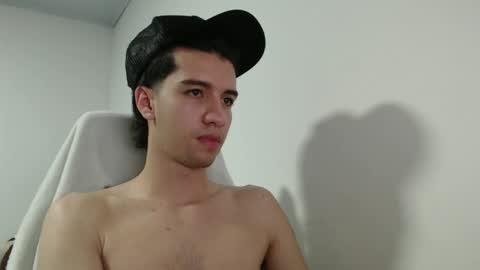 Snapshot of juanboytw chatting on 03-12-25, 11:12 juanboytw online show from 03-12-25, 11:12