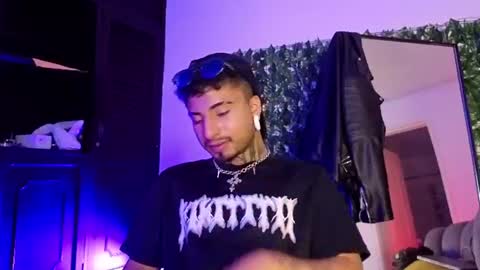 juancamilo66_ online show from 06-21-26, 12:35