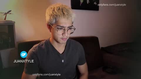 Snapshot of juancamroom chatting on 02-22-26, 05:30 . online show from 02-22-26, 05:30