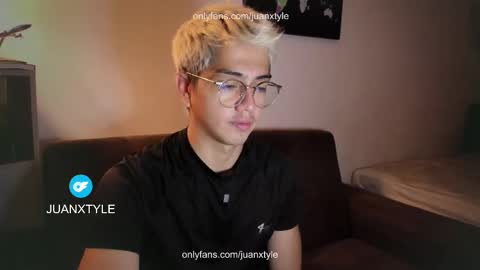 Snapshot of juancamroom chatting on 02-24-26, 05:22 . online show from 02-24-26, 05:22