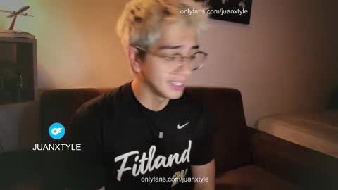 Snapshot of juancamroom chatting on 03-02-26, 05:08 . online show from 03-02-26, 05:08