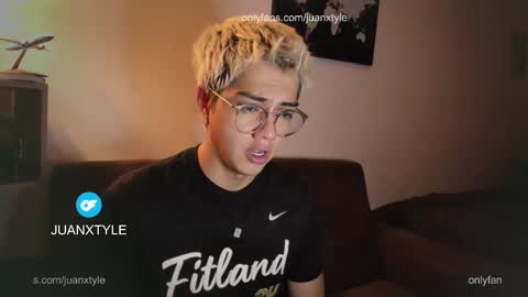 Snapshot of juancamroom chatting on 03-02-26, 07:43 . online show from 03-02-26, 07:43