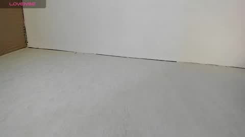 Juan David online show from 11-24-25, 01:11