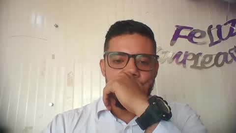 juanfe_style online show from 12-04-25, 03:21