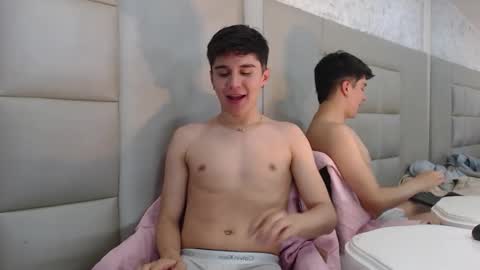 Snapshot of juangomm chatting on 01-08-26, 07:27 JuanGomm online show from 01-08-26, 07:27