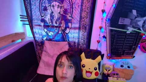 Juanita online show from 01-17-25, 11:07