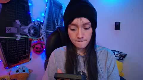 Juanita online show from 02-11-25, 07:59