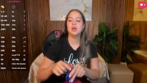 JUANITA online show from 05-02-26, 11:37