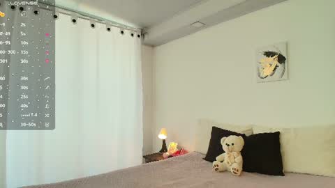Blue online show from 06-24-26, 05:12