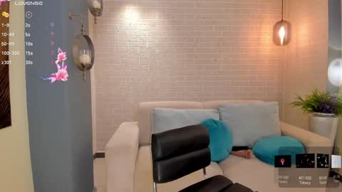 Juanita Clay online show from 12-26-24, 05:51