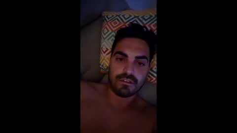 Snapshot of juanji88 chatting on 05-27-26, 02:19 juanji88 online show from 05-27-26, 02:19