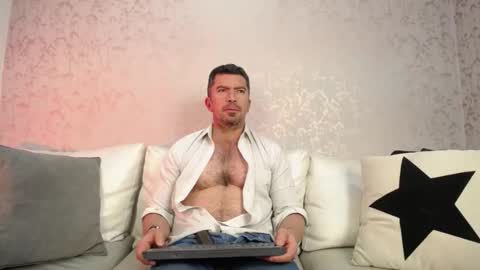 Juan k online show from 09-12-25, 02:17