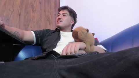 JUAN  online show from 02-04-26, 05:35