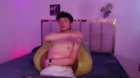 juanmres online show from 05-12-26, 02:47