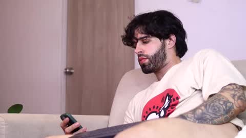 Juan online show from 02-20-25, 03:56