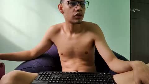 juansuarez204 online show from 12-29-24, 08:04