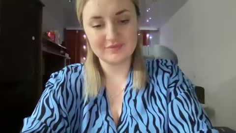 JudeValenti online show from 03-10-25, 05:18