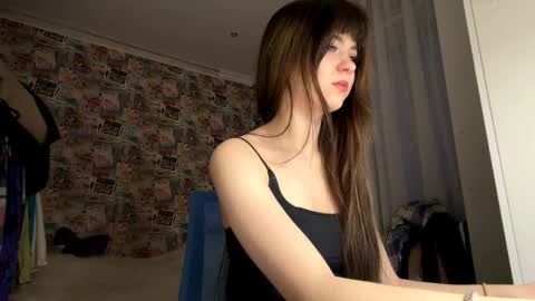 Mila online show from 01-11-26, 02:00