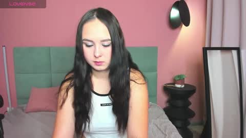 Judy online show from 11-09-25, 01:04