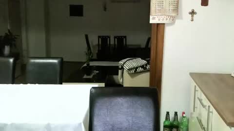 CoupleJuice online show from 01-17-25, 04:17