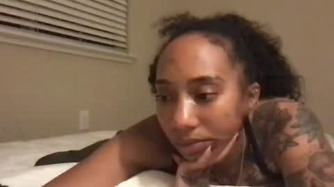 Snapshot of juicijazzi chatting on 11-17-25, 09:37 juicijazzi online show from 11-17-25, 09:37