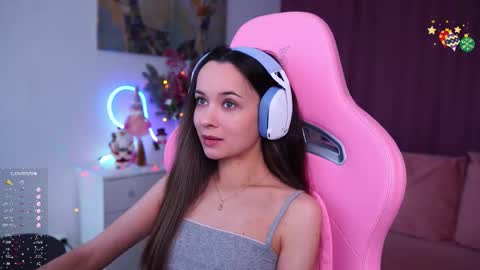 Angelina online show from 12-15-25, 11:47