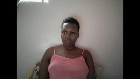 juicy_bella2 online show from 09-09-25, 08:47